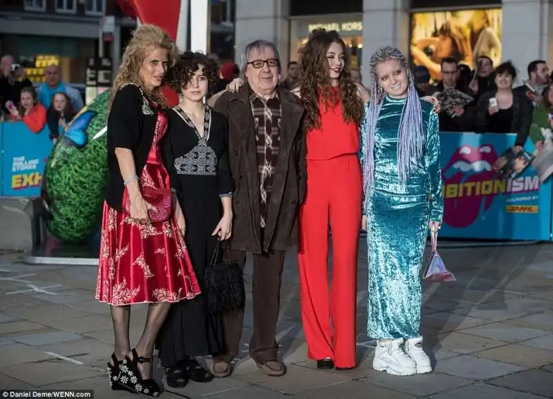 bill wyman con la famiglia alla presentazione