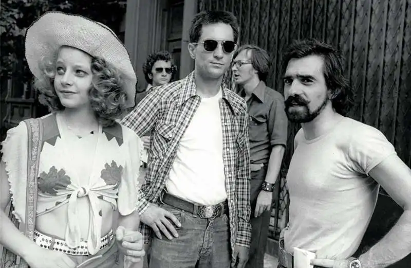 foster de niro e scorsese in taxi driver