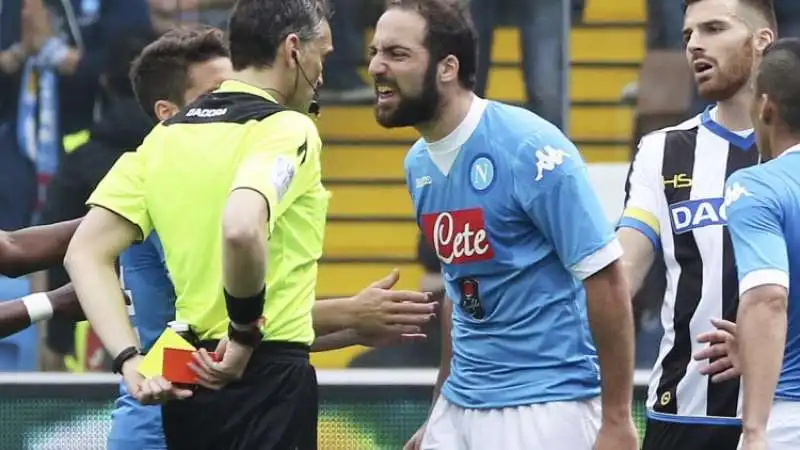 HIGUAIN E IRRATI 