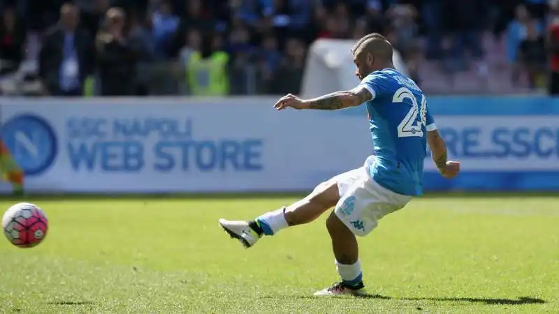 INSIGNE IN NAPOLI VERONA