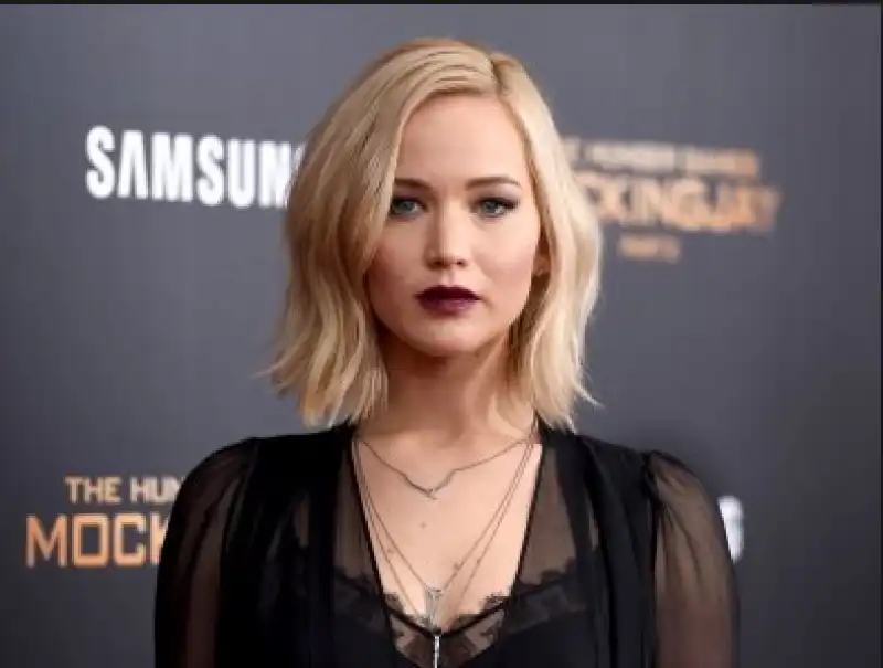 jennifer lawrence dovrebbe essere betty pack in un thriller