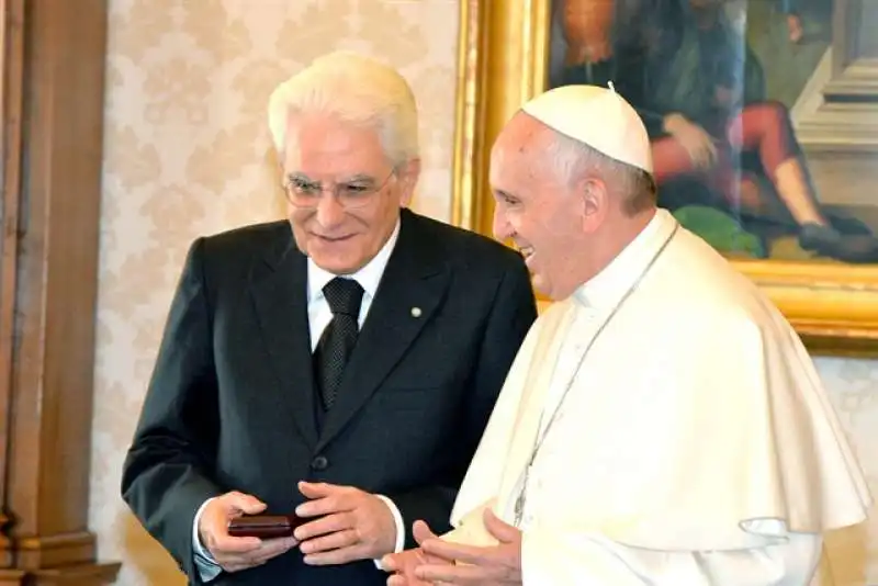 Mattarella Bergoglio