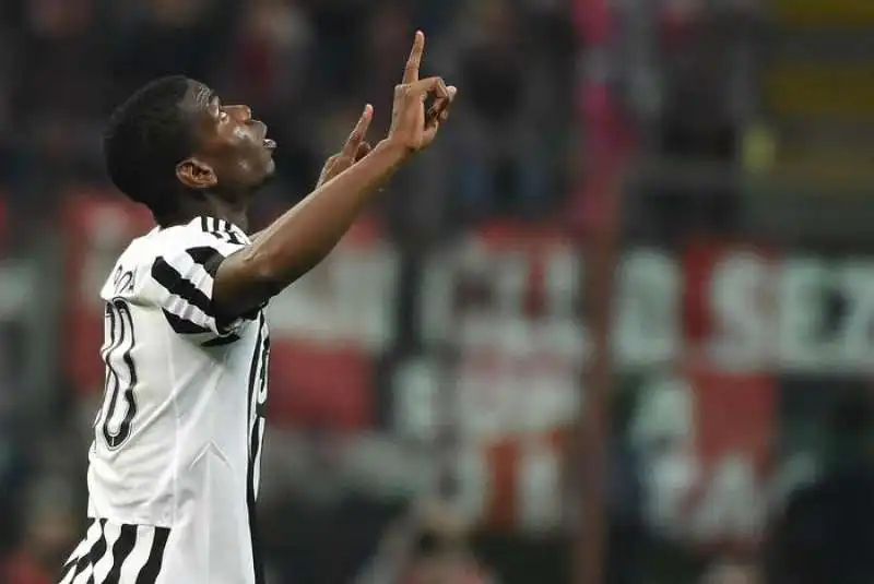 pogba in milan juventus   