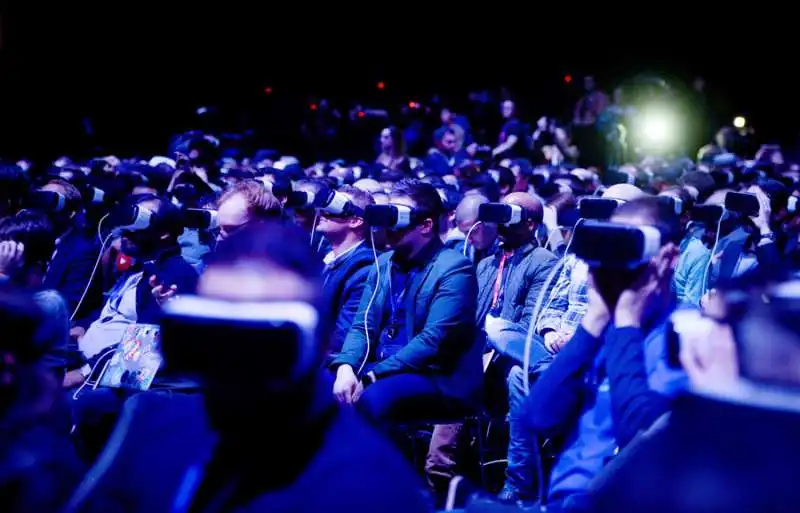 presentazione samsung gear vr a barcellona