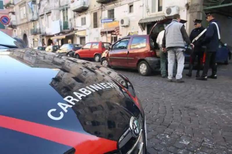 raffiche sui carabinieri 7