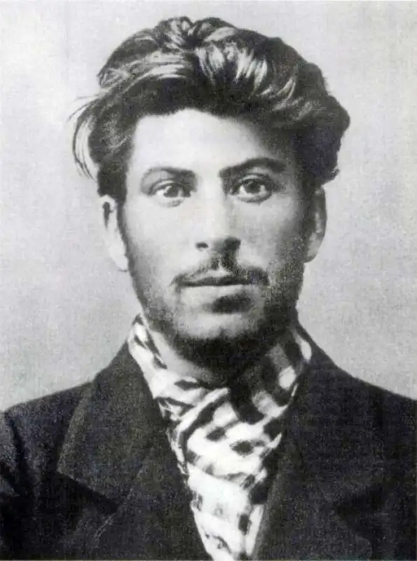 STALIN GIOVANE