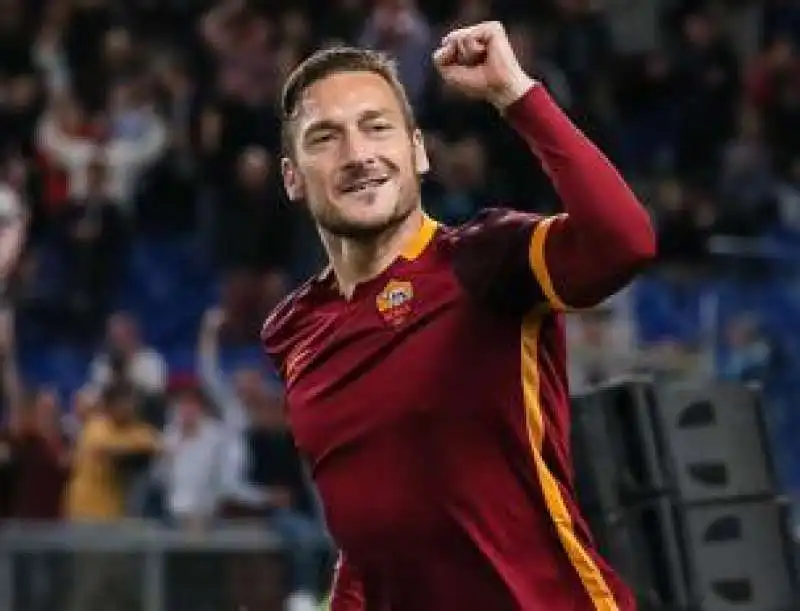 totti 91fed70 u431201038627365rve u43170970390108hne 304x232@corriere web nazionale