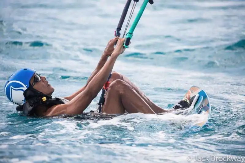 barack obama kite surf