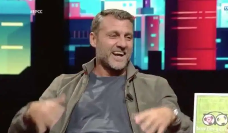 bobo vieri da alessandro cattelan  2