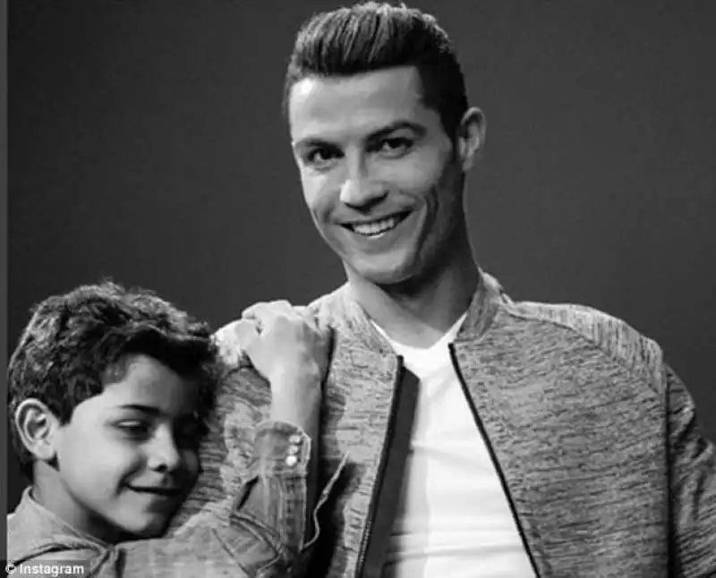 cristiano ronaldo con il figlio cristiano jr