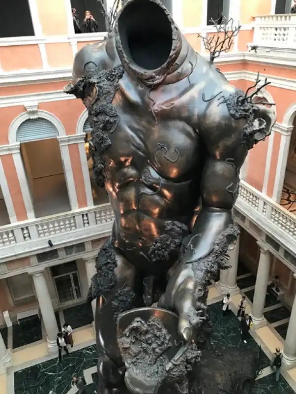 DAMIEN HIRST  - VENEZIA