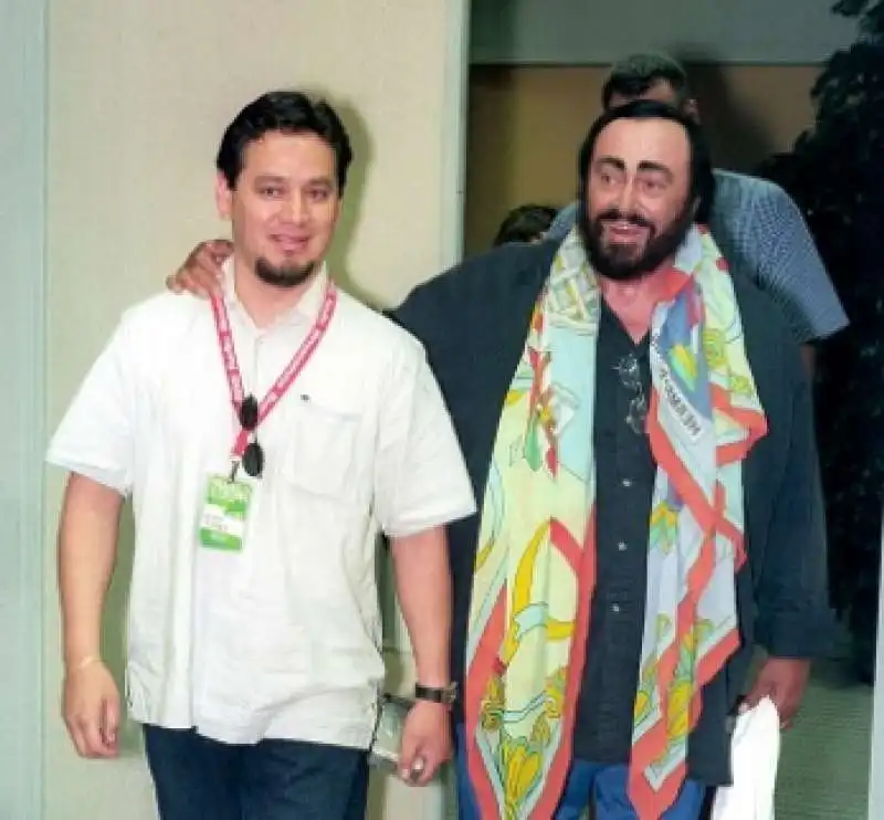 edwin tinoco con. pavarotti