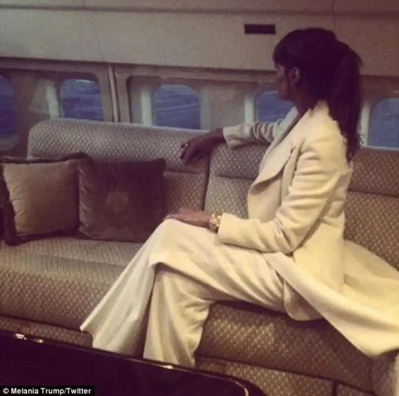 melania trump sul jet