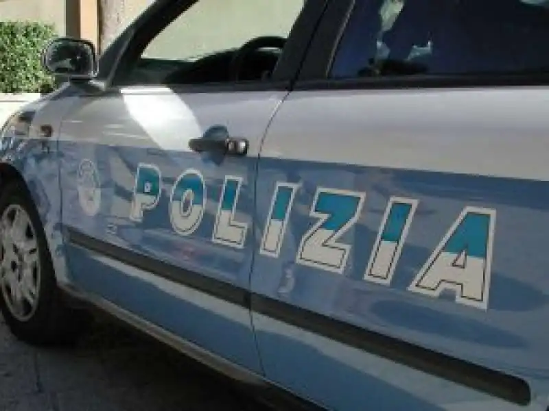 POLIZIA