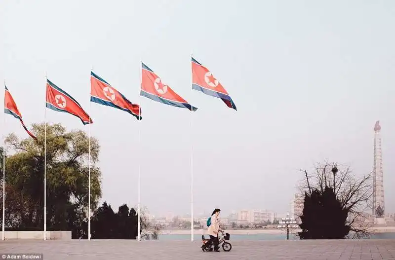 pyongyang disneyland triste