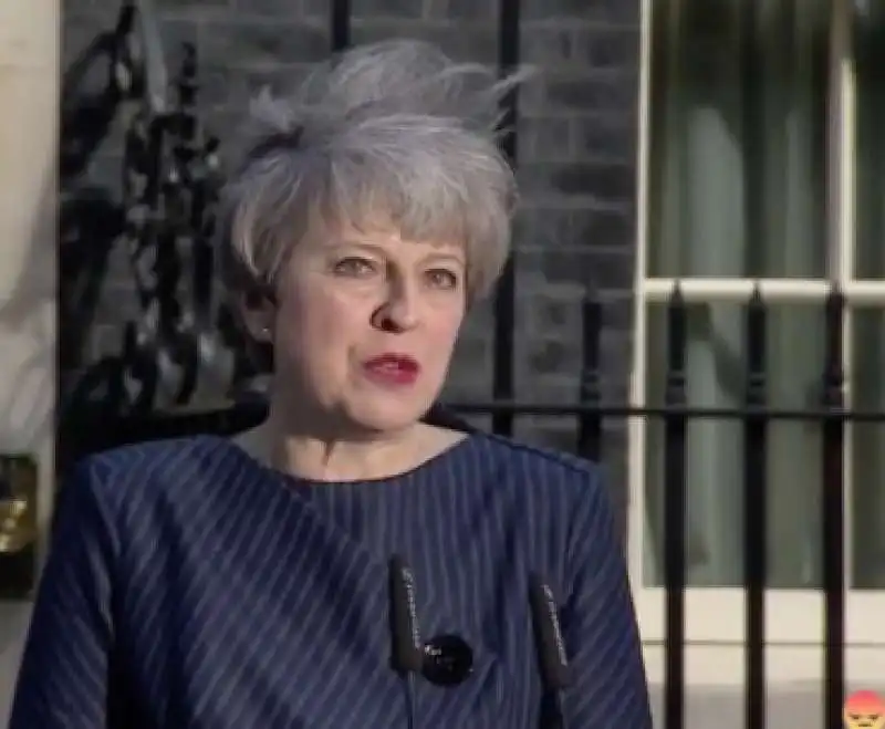 THERESA MAY ANNUNCIA ELEZIONI ANTICIPATE