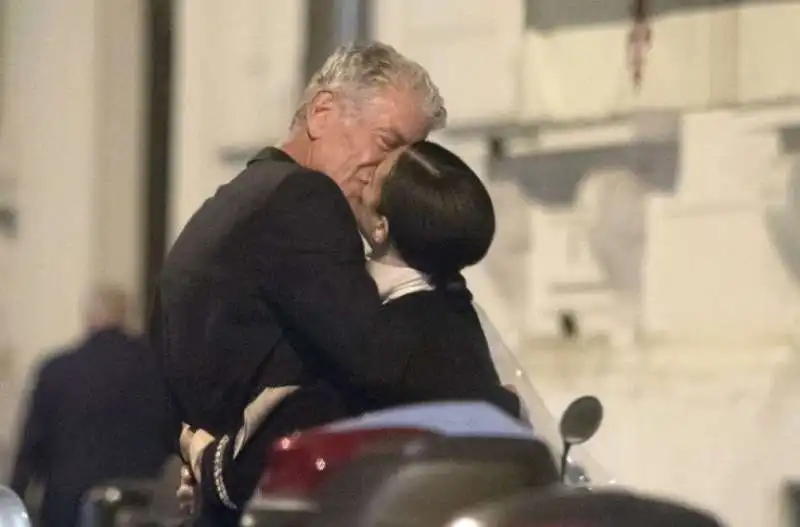 anthony bourdain e asia argento 4