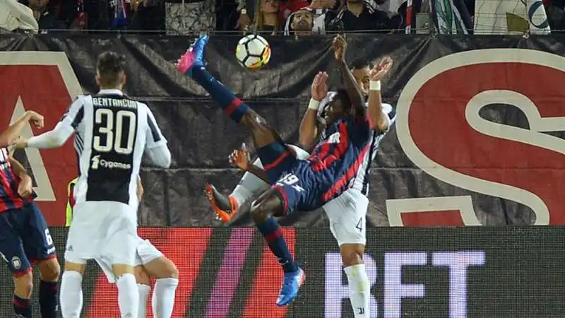 crotone juve 1-1