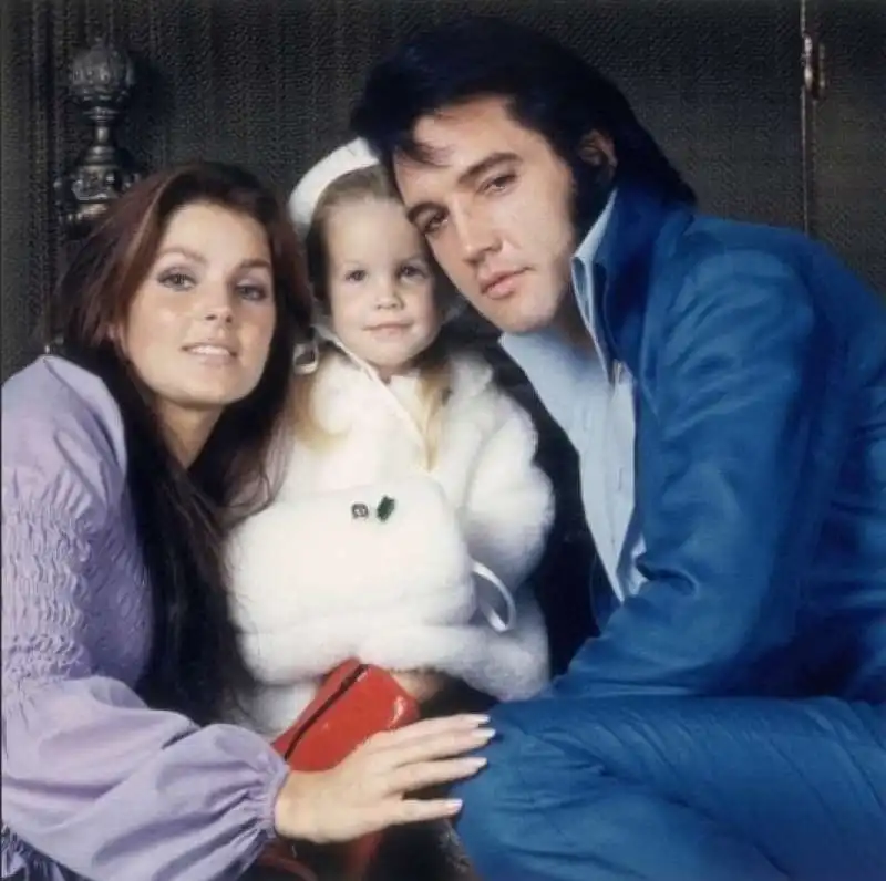 elvis presley, priscilla e la figlia