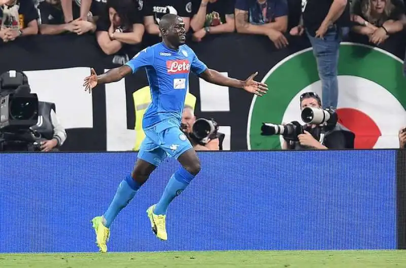 il gol di koulibaly in juventus napoli