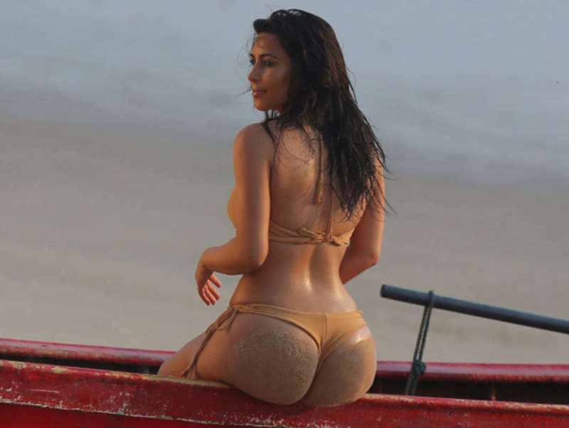 il lato b di kim kardashian