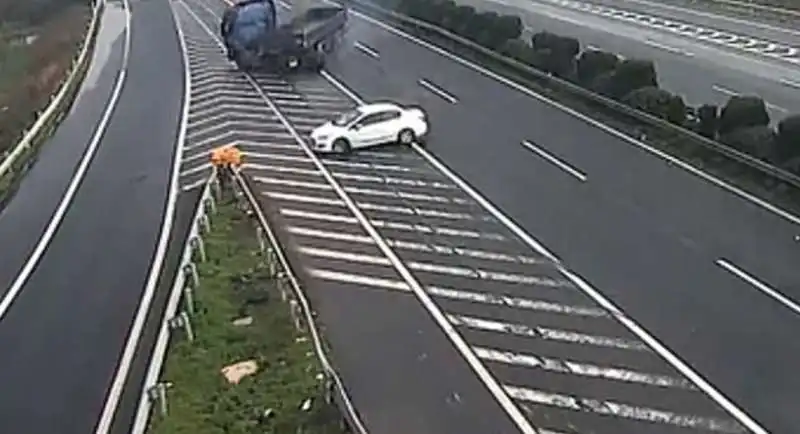 incidente cina 3