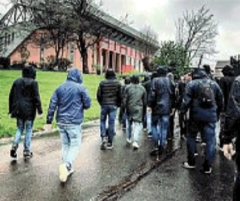 liverpool roma tifosi verso anfield