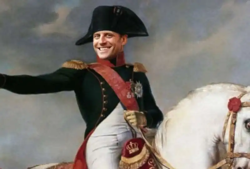 macron napoleone