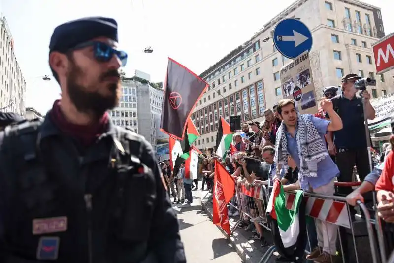 manifestazione 25 aprile milano