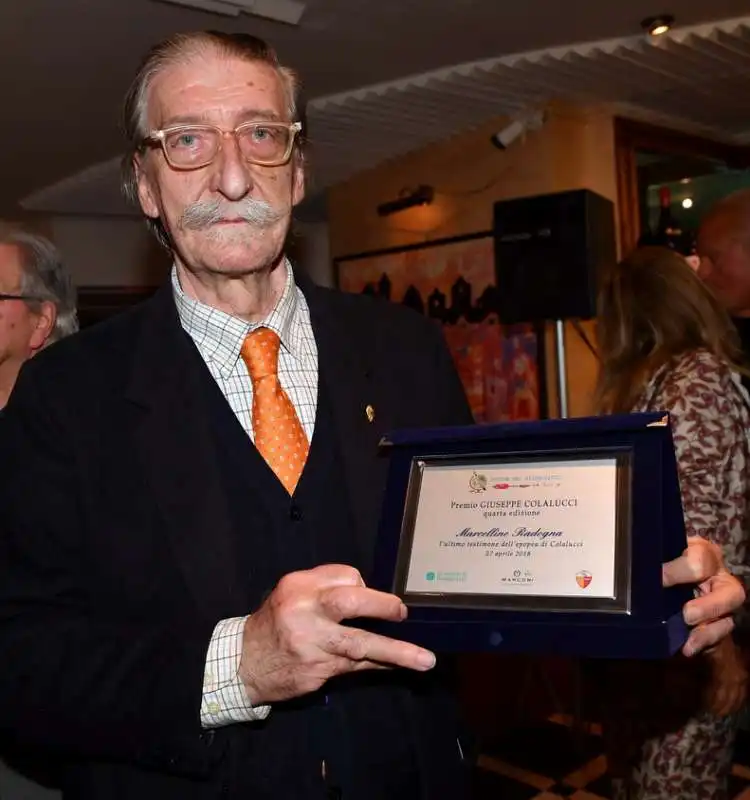 marcellino radogna fotografo del tifone premiato