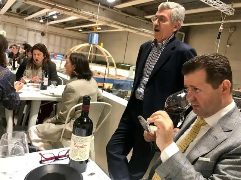 massimo dalema al vinitaly   