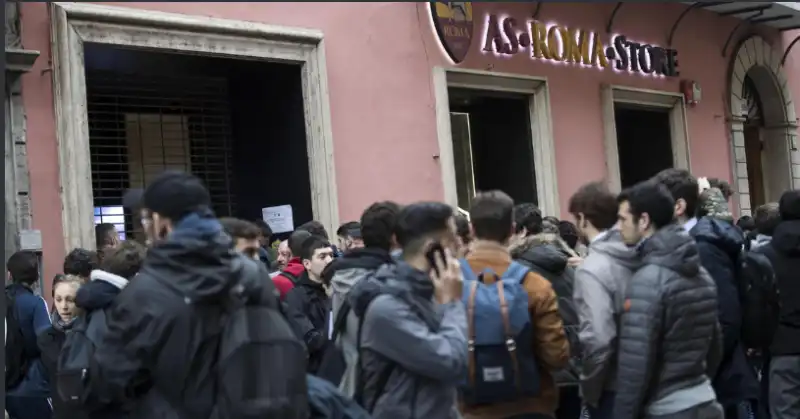 roma liverpool tifosi