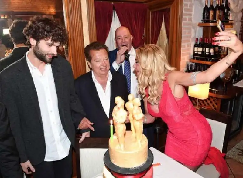 valeria marini, vittorio cecchi gori e il figlio mario 2