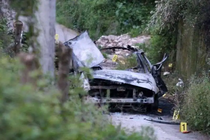 Vibo Valentia - Autobomba uccide Matteo Vinci 