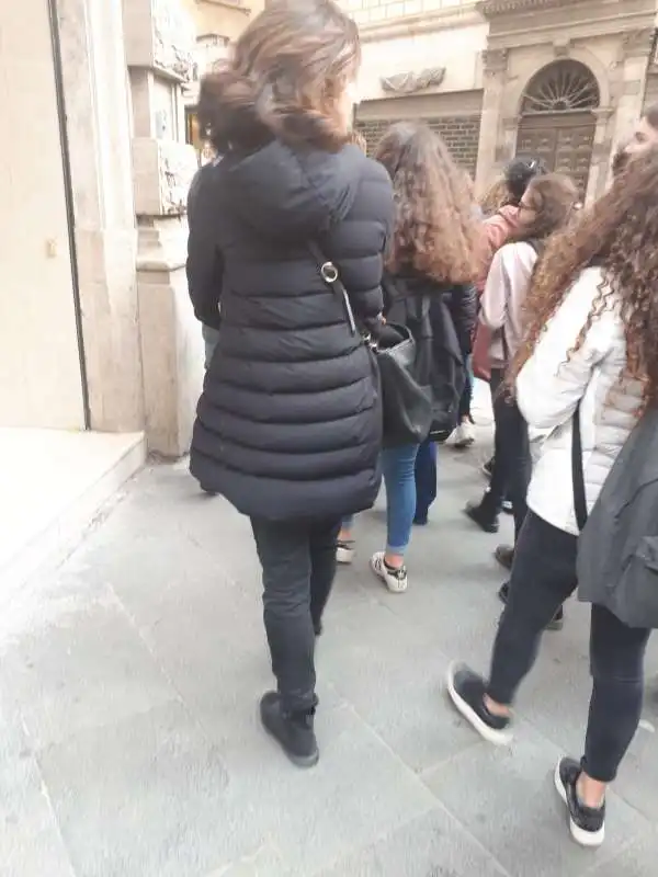 agnese renzi con gli studenti  2