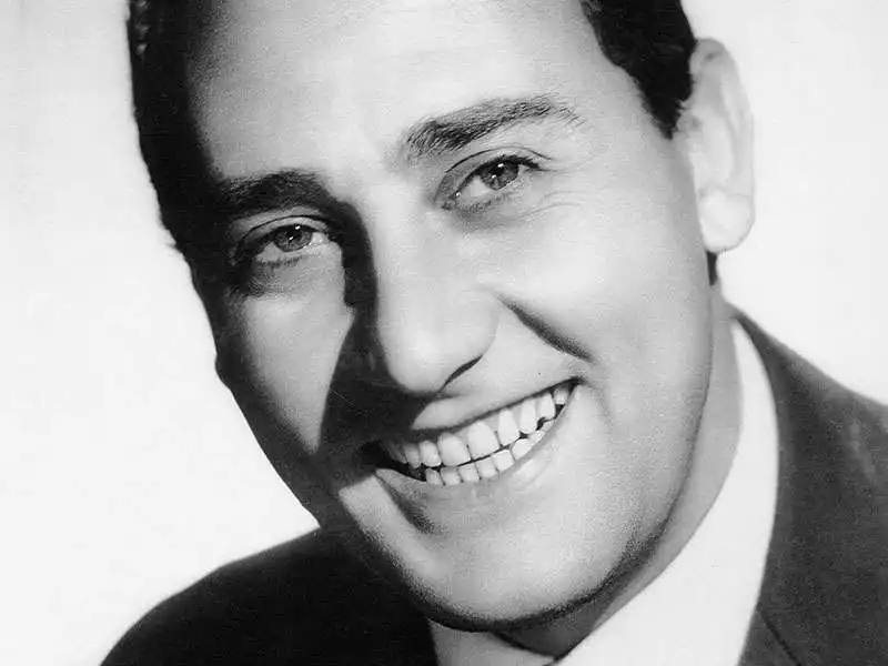 ALBERTO SORDI PH LUXARDO