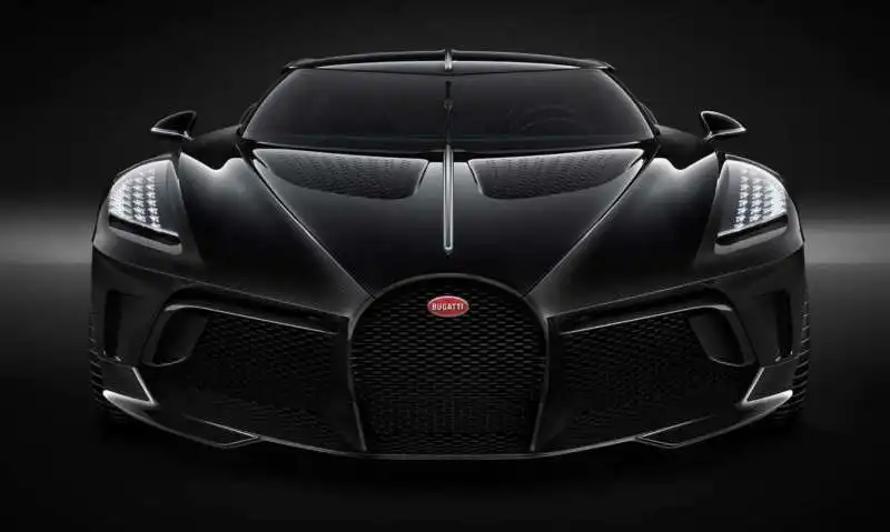 bugatti la voiture noire 5