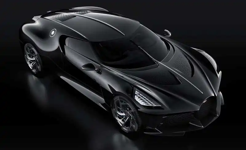 bugatti la voiture noire 6