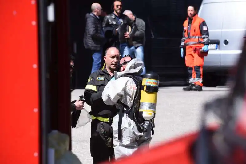 busta sospetta al quartier generale della lavazza a torino 7