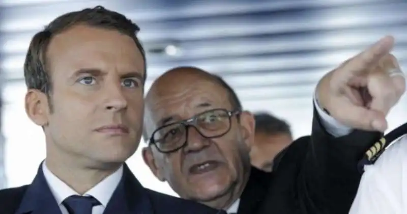 emmanuel macron jean yves le drian