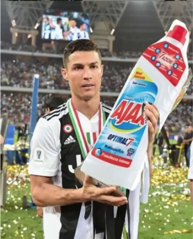 i meme dopo juventus ajax    30