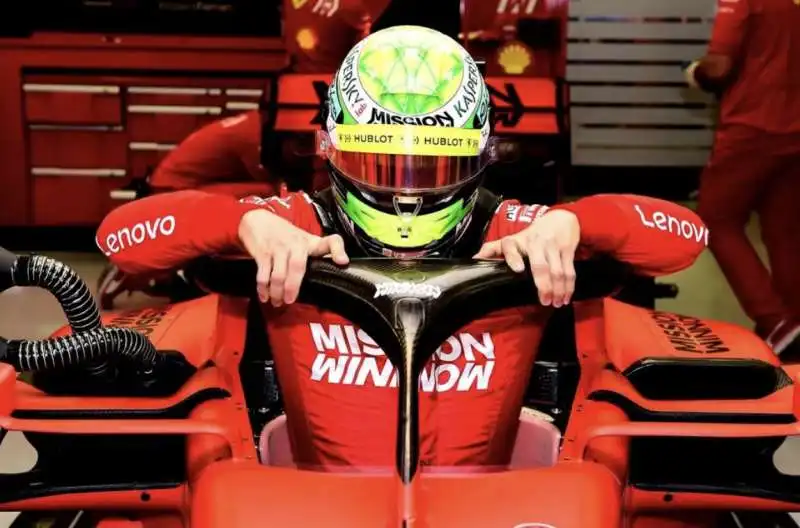 il debutto di mick schumacher in bahrein 18