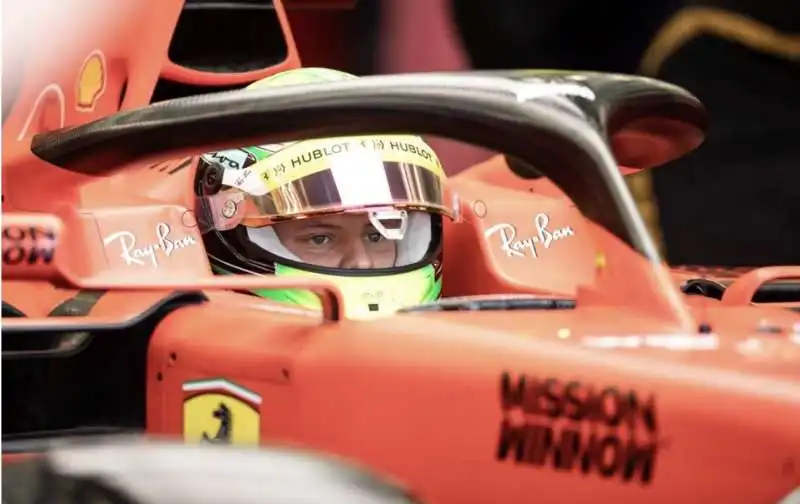 il debutto di mick schumacher in bahrein 8