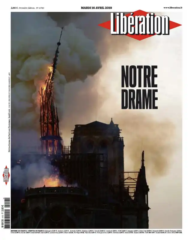 la prima pagina di liberation dopo l'incendio di notre dame