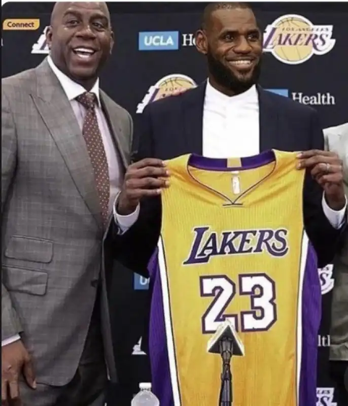 magic johnson lebron james