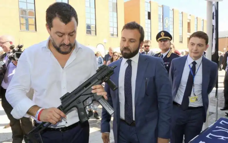 matteo salvini mitra