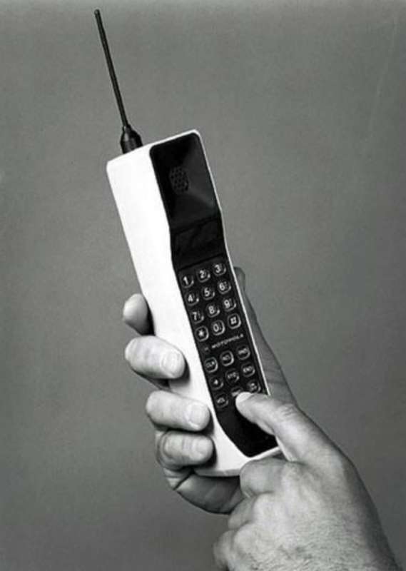 motorola dynatac 8000x 5