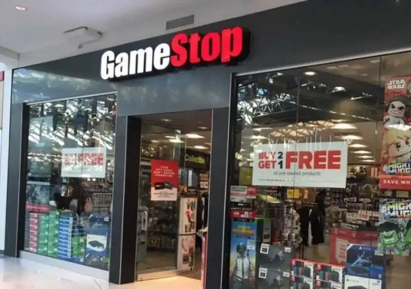 NEGOZIO DELLA CATENA GAMESTOP