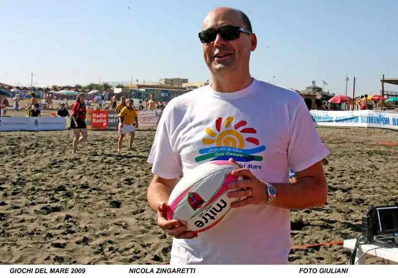 NICOLA ZINGARETTI AL MARE