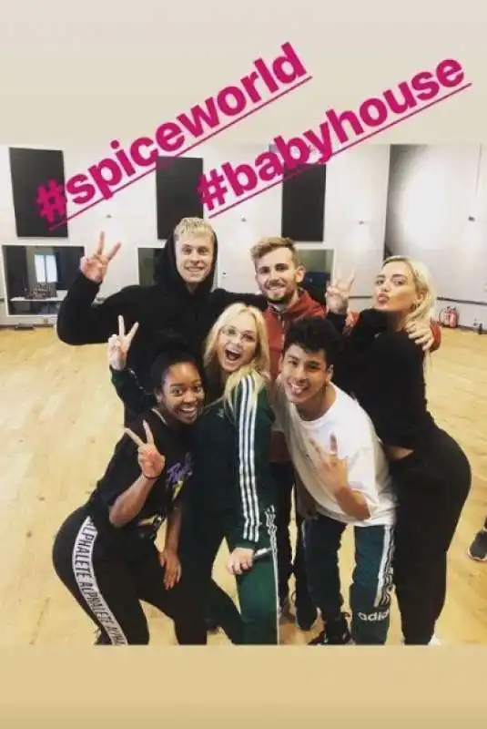 prove tour spice girls 4